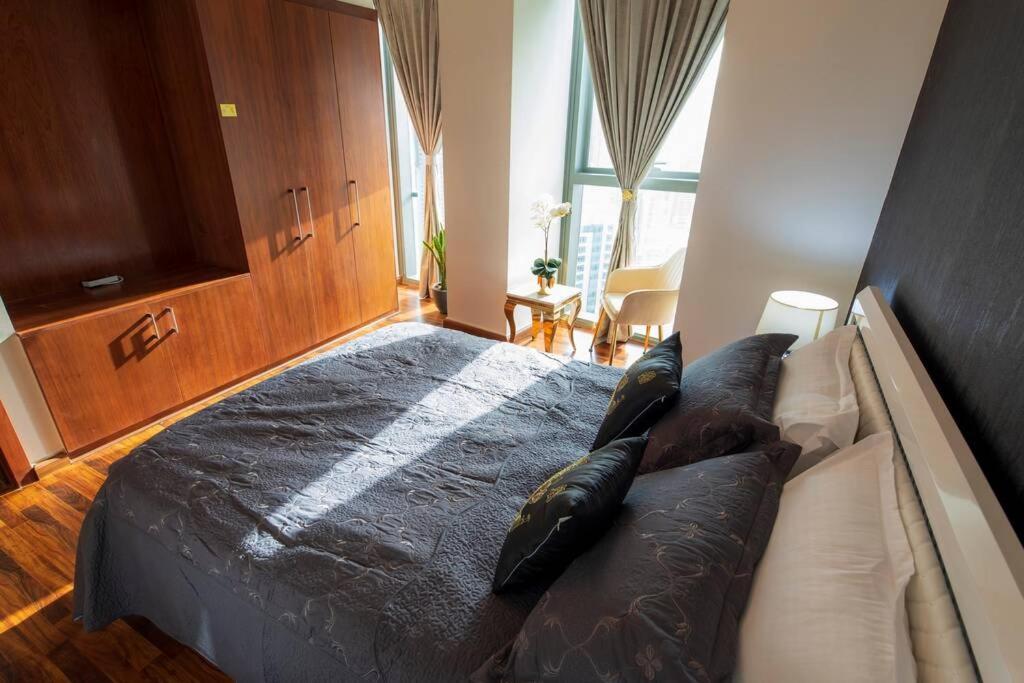 First Class 3Br With Full Burj Khalifa And Fountain View Dubai Eksteriør billede