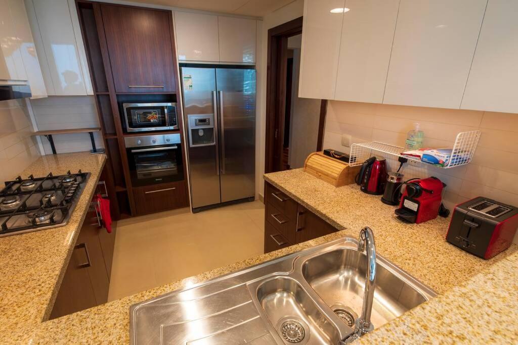 First Class 3Br With Full Burj Khalifa And Fountain View Dubai Eksteriør billede
